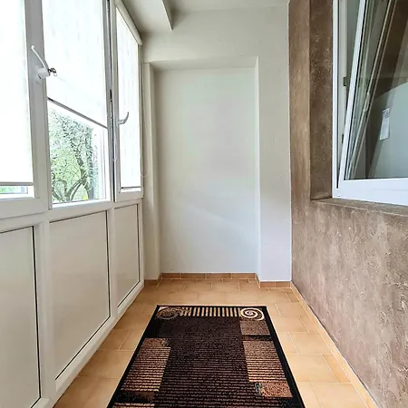 Apartment Jola's In